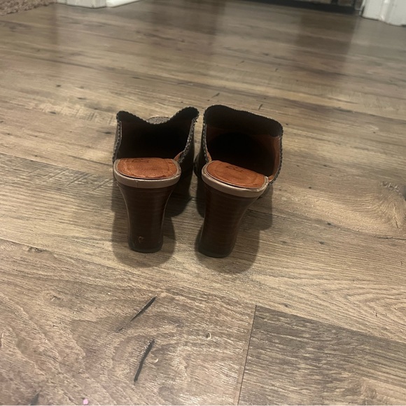 Paco Gil- Women's Mules size 7.5 - Picture 7 of 11